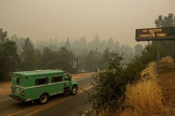 Из-за лесных пожаров в США закрыт Йосемитский национальный парк
