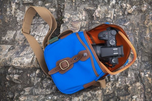 Leica V-Lux 5 Explorer Kit — эксклюзивный комплект компактной камеры