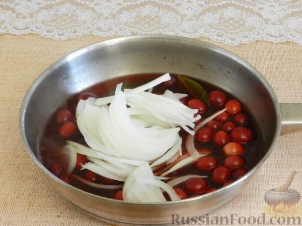 Скумбрия в клюквенном маринаде