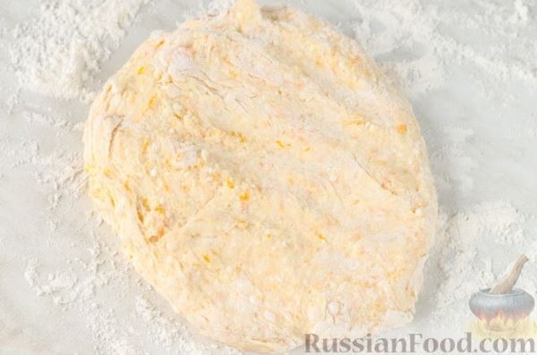 Сырники с тыквой, орехами и изюмом