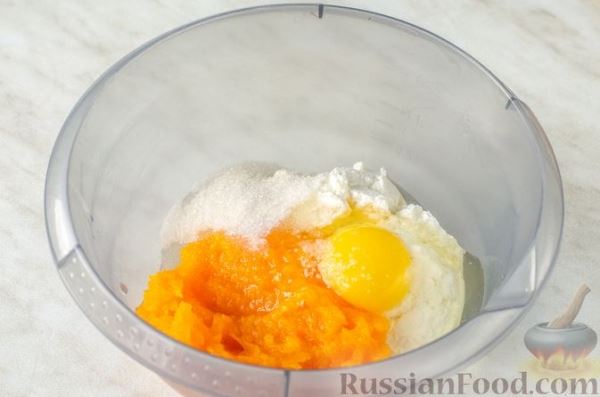 Сырники с тыквой, орехами и изюмом