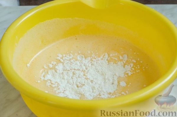 Тыквенный закусочный рулет с мясным фаршем (из биксвитного теста)