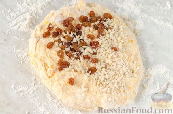 Сырники с тыквой, орехами и изюмом