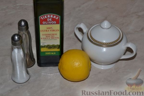 Салат из зеленой редьки, с морковью и редькой дайкон