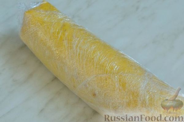 Тыквенный закусочный рулет с мясным фаршем (из биксвитного теста)