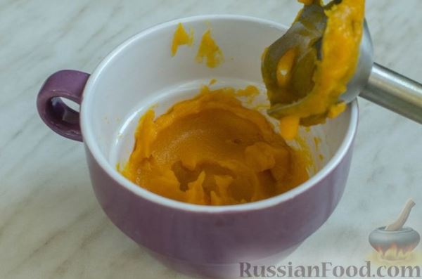 Тыквенный закусочный рулет с мясным фаршем (из биксвитного теста)
