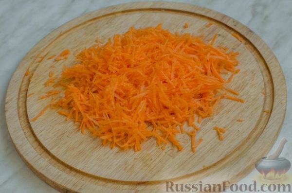 Тыквенный закусочный рулет с мясным фаршем (из биксвитного теста)